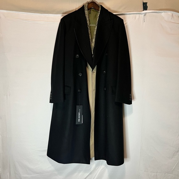 I have a beautiful Neil Barrett luxury coat retail for $3400 - Picture 13 of 16